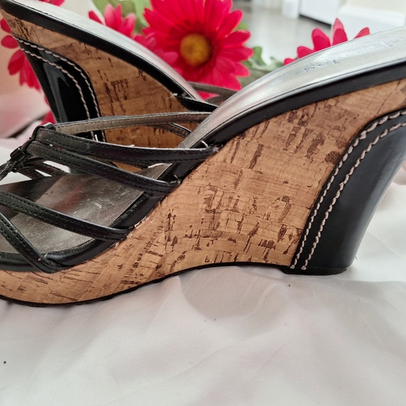 CHARLES BY CHARLES DAVID, DESIGNER WOMENS WEDGE BLACK SHOES - Picture 5 of 7